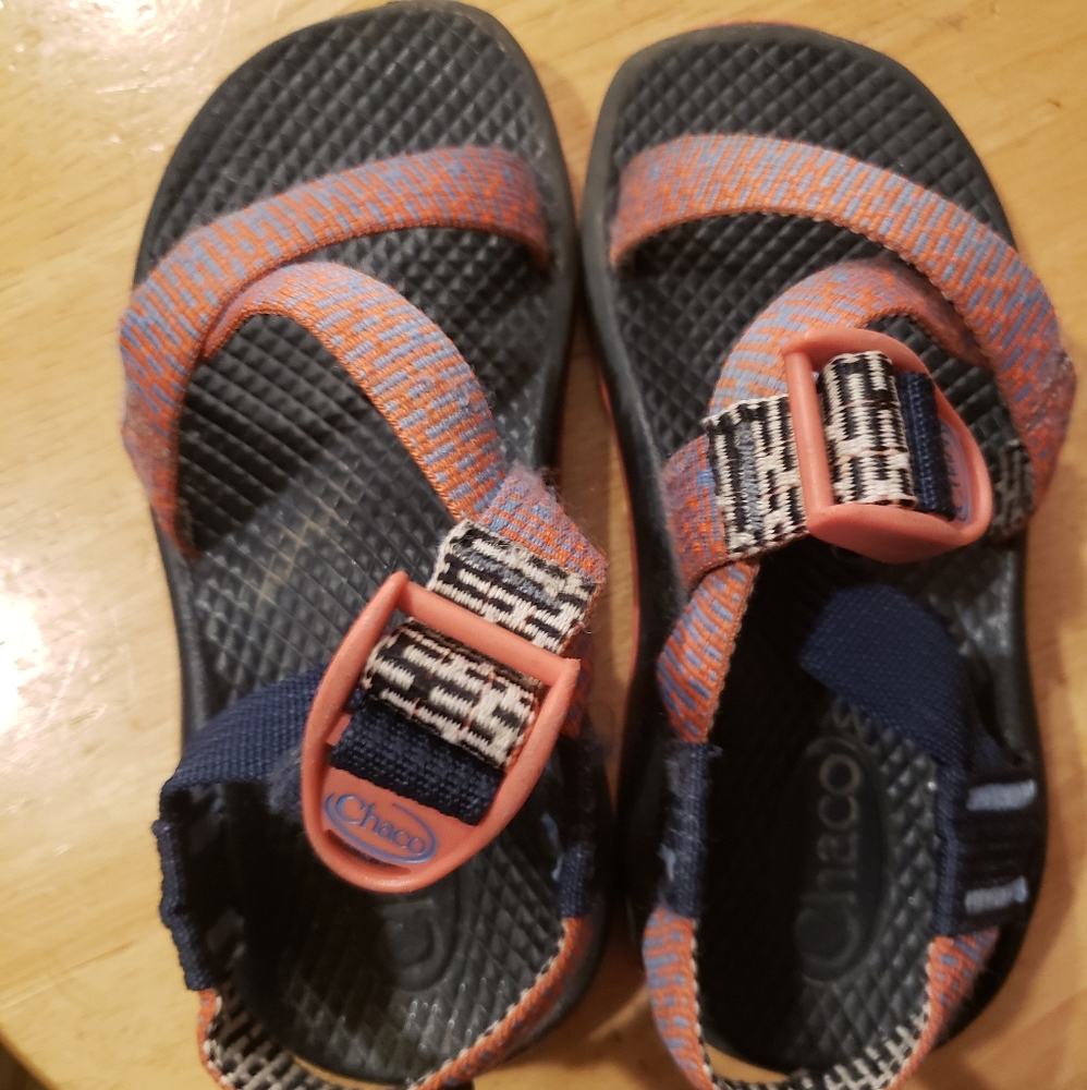 Size 11 kids Chacos sandal salmon and blue